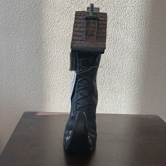 New Halloween Witch Boot House Light Up Skeleton Figurine Statue Tabletop 12" - Picture 5 of 9